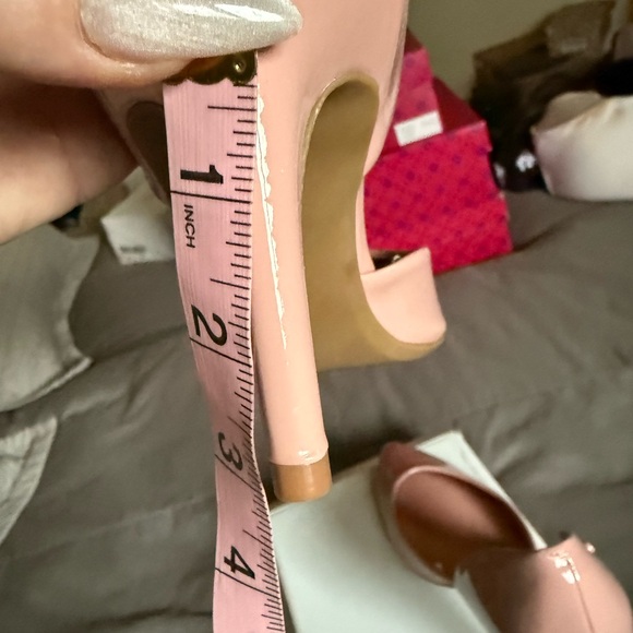 Calvin Klein pink patent d’orsay heels - Picture 6 of 9